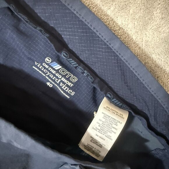 Vineyard Vines On-The-Go Performance Shorts Men’s Size 40 Navy Blue Golf Preppy - Picture 2 of 7